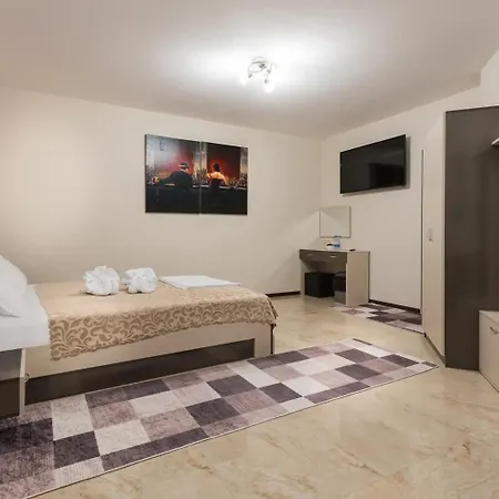 Hotel-restaurant Dimax מלון
